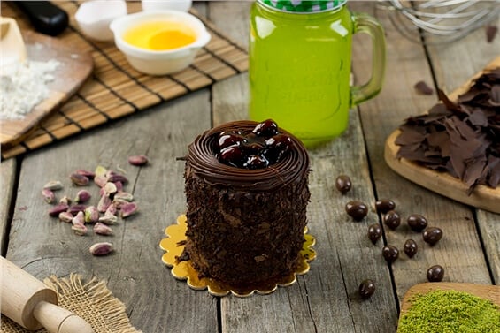 Rapata Yaş Pasta 1 Kişilik Fıstıklı ve Çikolatalı