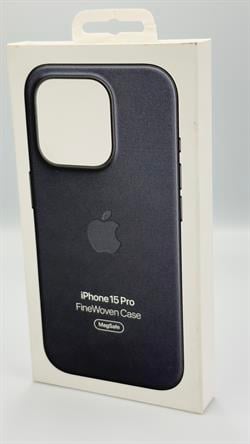 iPhone 15 Pro Kılıf Finewoven Case Black