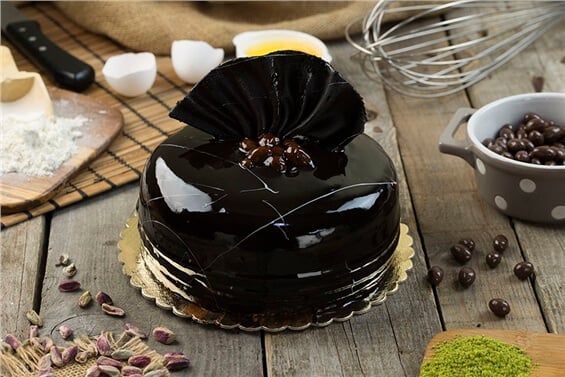 Rapata  Yaş Pasta 8-10 Kişilik Fıstık - Çikolata