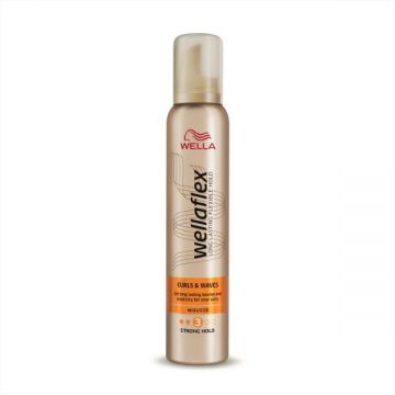 Wella Wellaflex Curls Definition Bukle Belirginleştirici Saç Köpüğü Strong Hold - 200 ml