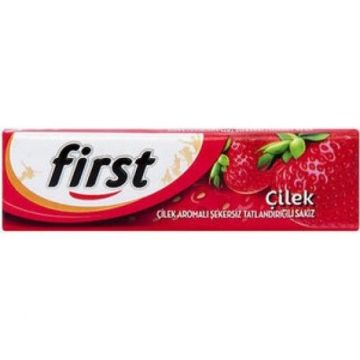 First Stick Sakız Çilek Aromalı 13,5 Gr